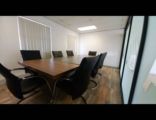 108M² OFFICE FOR SALE IN MARCONI BEAM INDUSTRIA